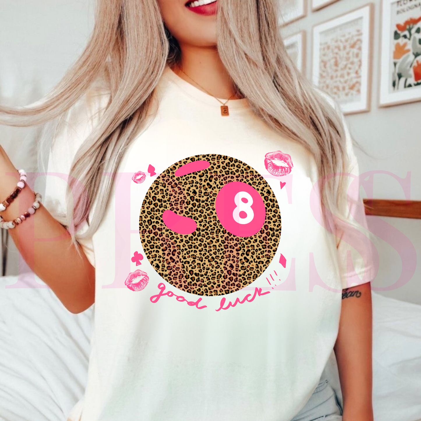 L V 8 Ball