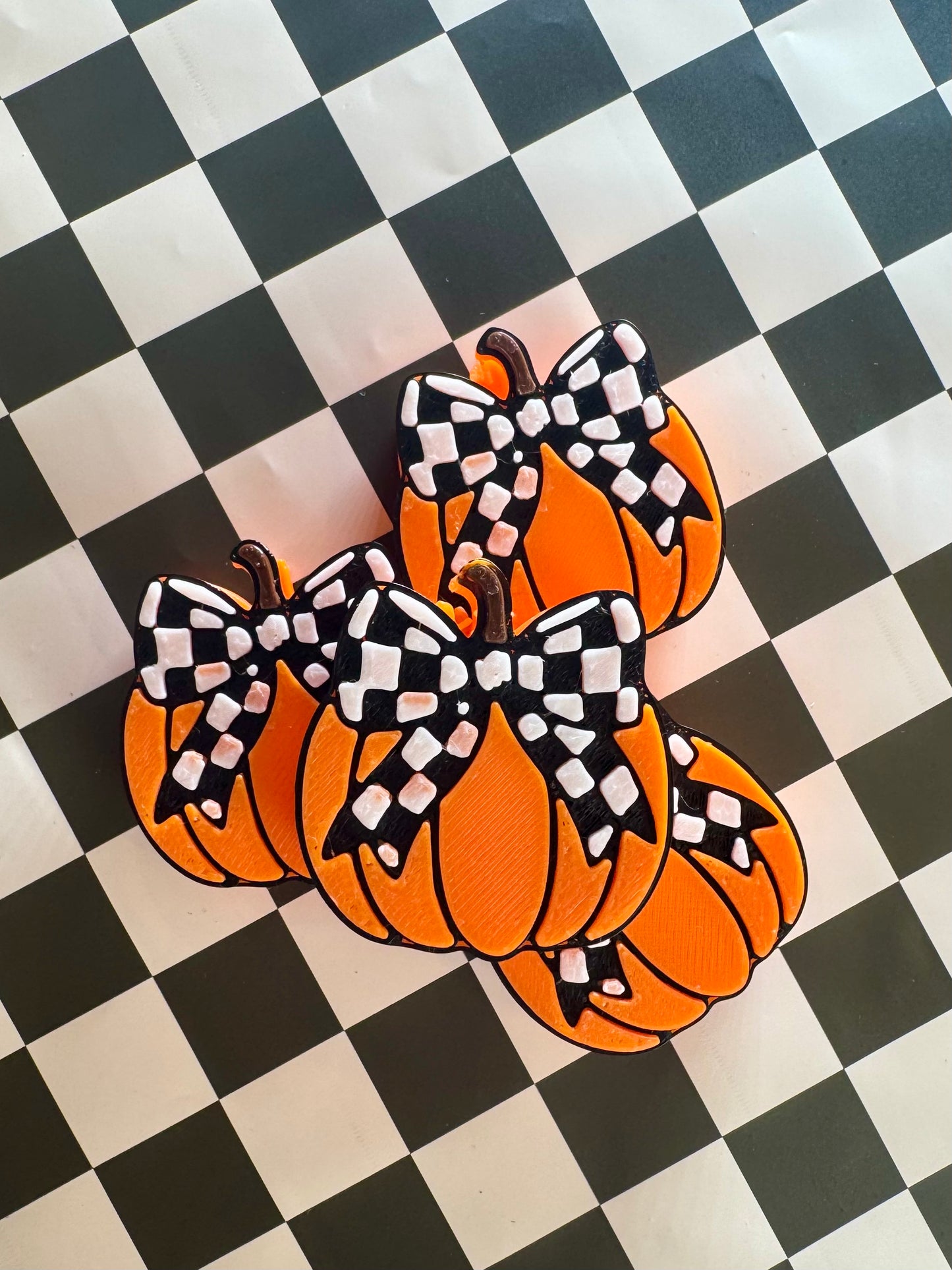 Pumpkin Checkered Bow Straw Topper